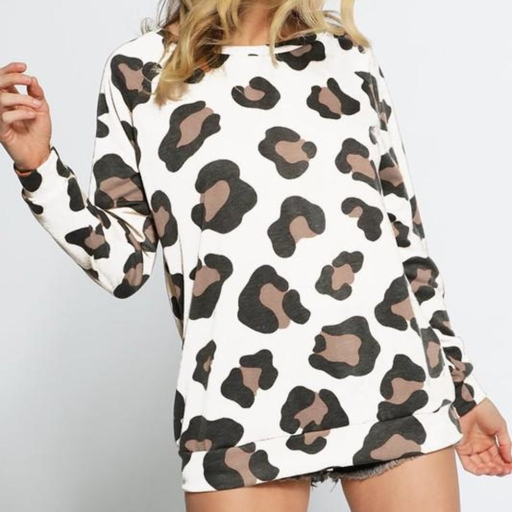 Leopard Pull Over in large only $20